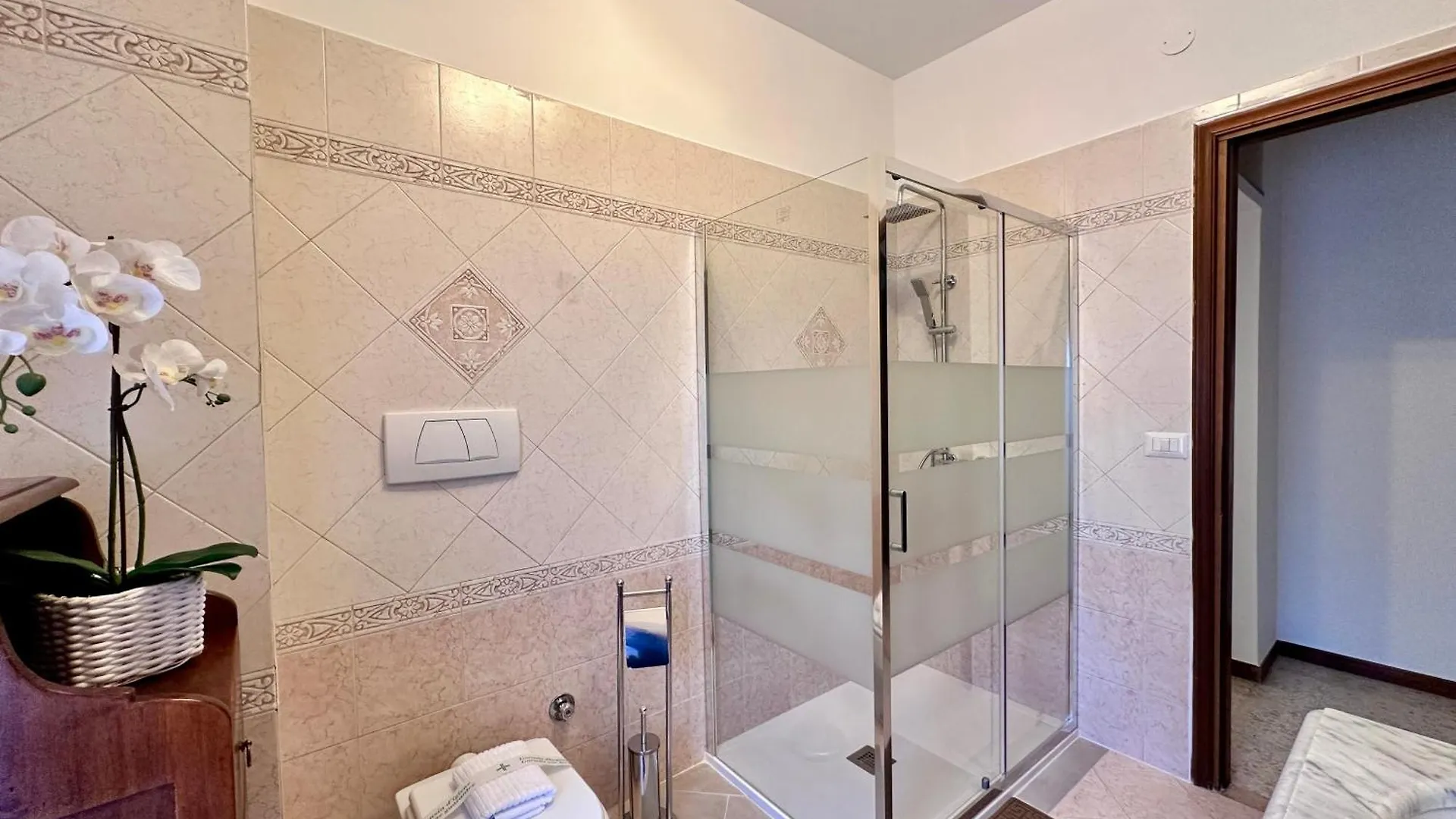 Appia House Villa Rome 0*,  Italy